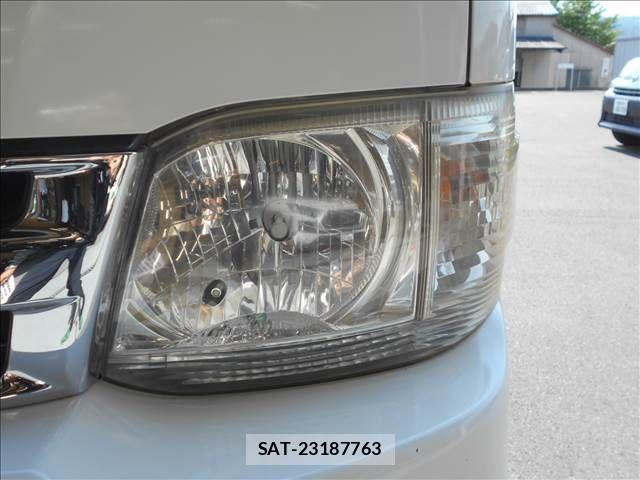 Toyota HIACE WAGON 2010-12 7454706-25
