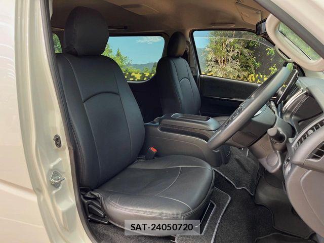 Toyota HIACE WAGON 2023-11 7454699-9