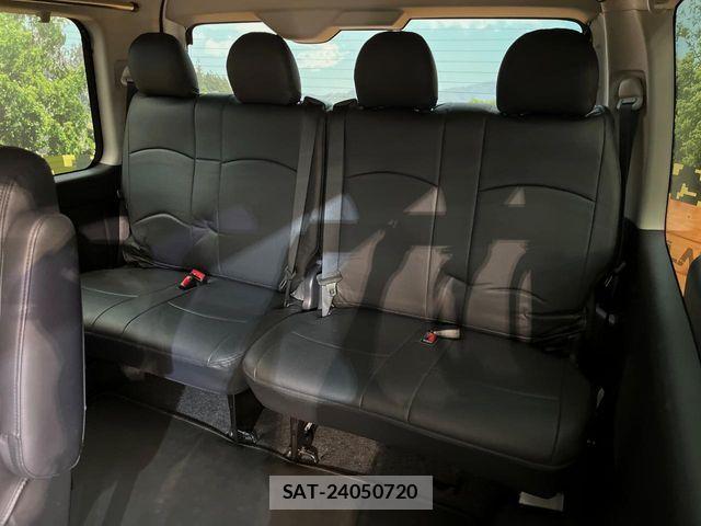 Toyota HIACE WAGON 2023-11 7454699-11