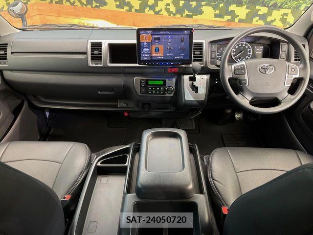 Toyota HIACE WAGON 2023-11 7454699-1