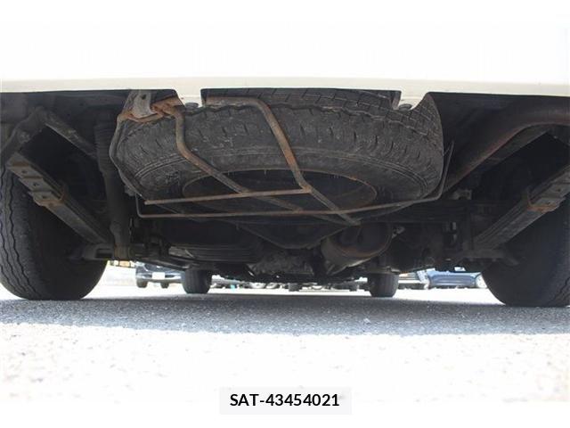 Toyota HIACE WAGON 2015-09 7454704-17