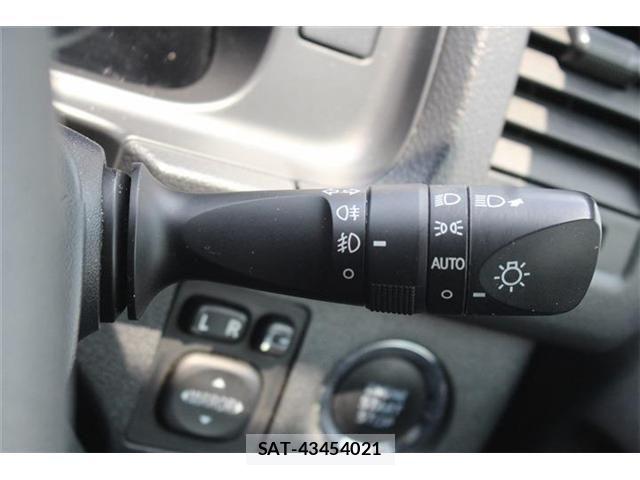 Toyota HIACE WAGON 2015-09 7454704-24