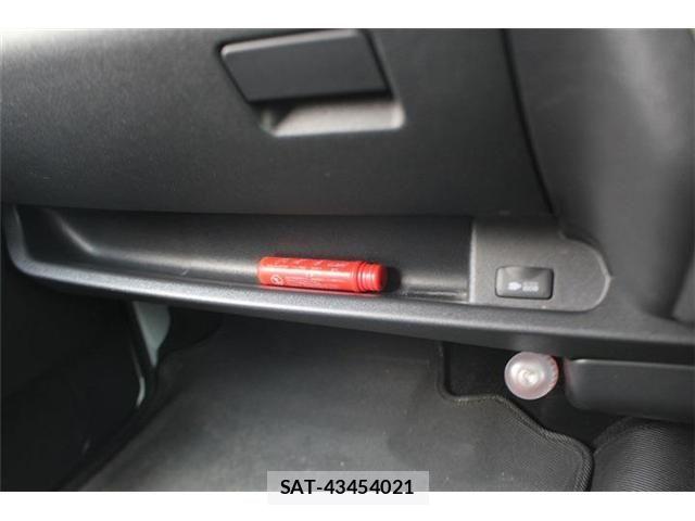 Toyota HIACE WAGON 2015-09 7454704-26