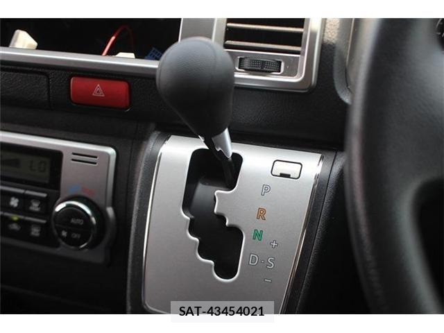 Toyota HIACE WAGON 2015-09 7454704-2