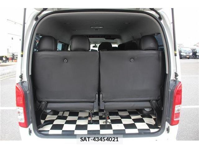 Toyota HIACE WAGON 2015-09 7454704-29