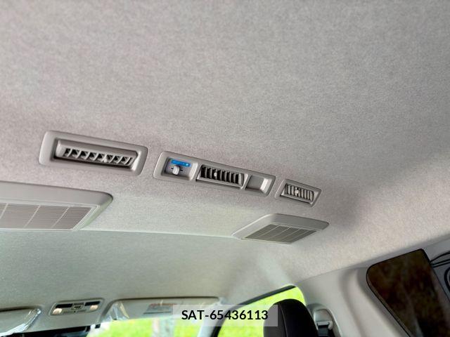 Toyota HIACE WAGON 2026-04 7454700-13