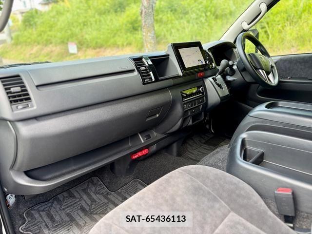Toyota HIACE WAGON 2026-04 7454700-8