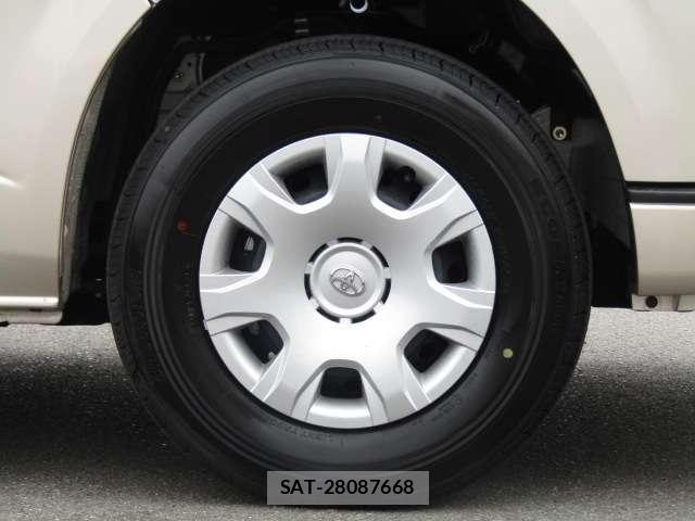 Toyota HIACE WAGON 2025-04 7454698-18