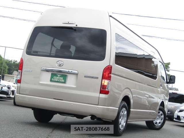 Toyota HIACE WAGON 2025-04 7454698-19