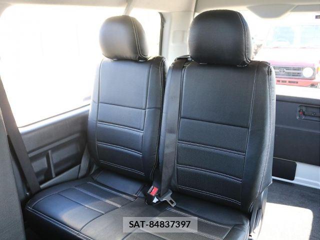 Toyota HIACE WAGON 2021-01 7500844-6