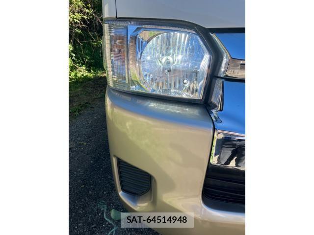 Toyota HIACE WAGON 2017-11 7500845-6