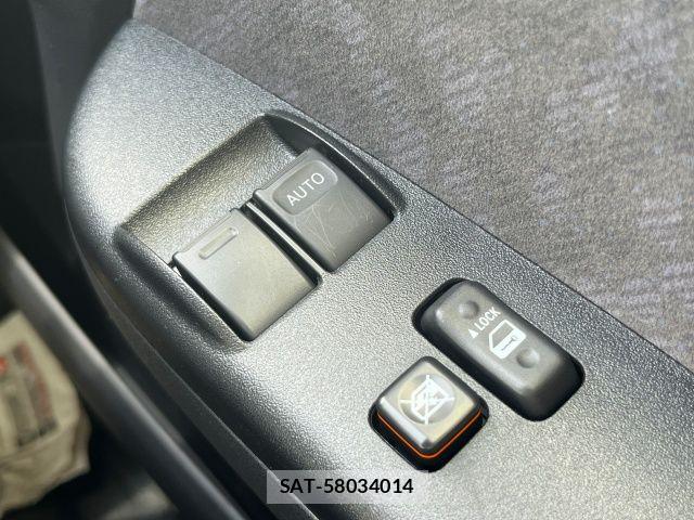 Toyota HIACE WAGON 2026-02 7508793-24