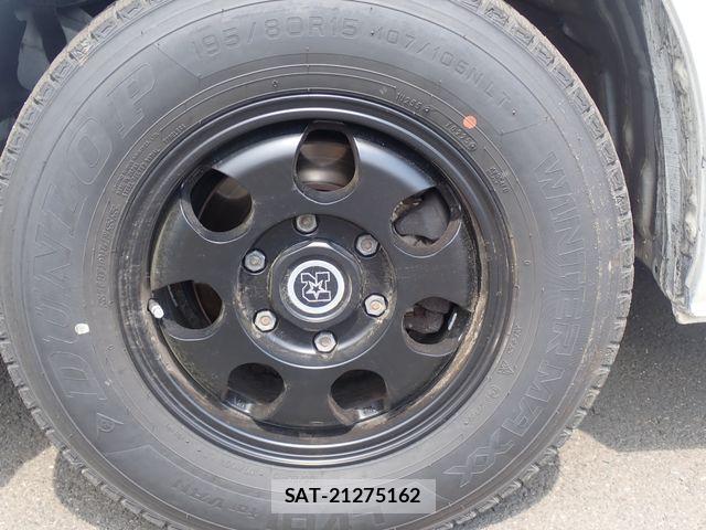 Toyota HIACE WAGON 2018-06 7500846-3