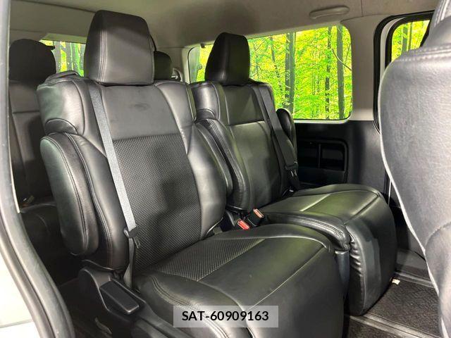 Toyota HIACE WAGON 2019-06 7500842-10