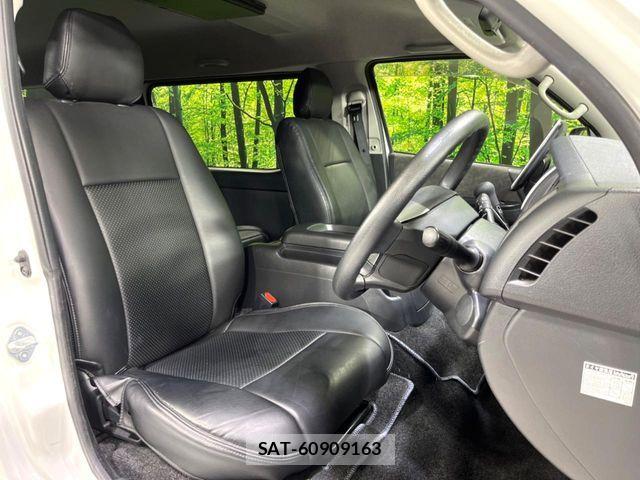 Toyota HIACE WAGON 2019-06 7500842-8