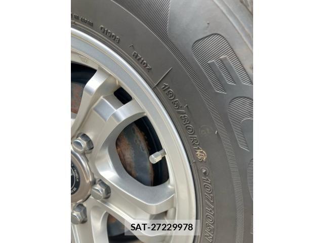 Toyota HIACE WAGON 2017-01 7562219-12