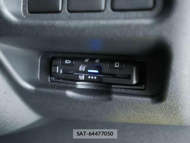 Toyota HIACE WAGON 2025-07 7616940-16