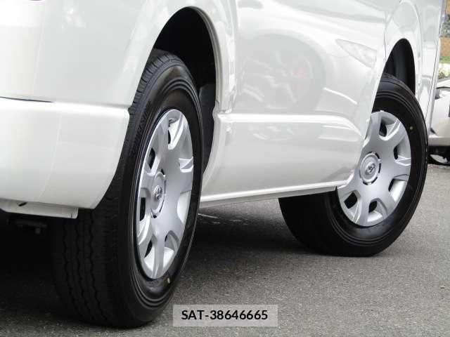 Toyota HIACE WAGON 2025-11 7616942-17