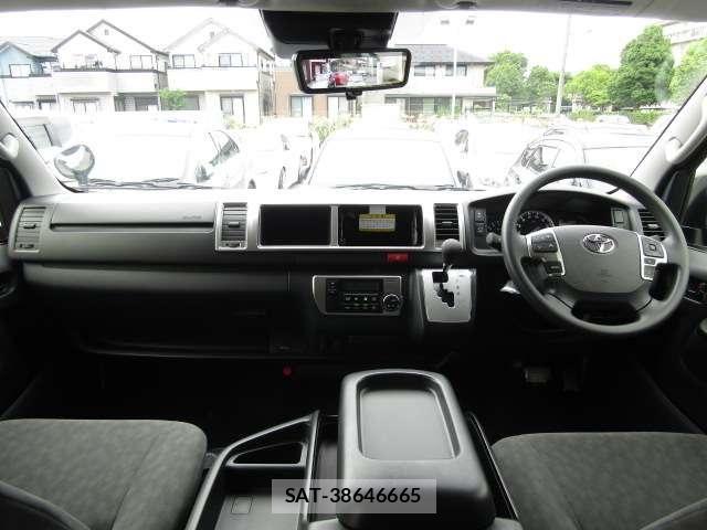 Toyota HIACE WAGON 2025-11 7616942-3
