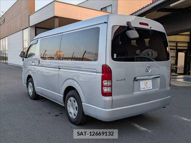 Toyota HIACE WAGON 2011-06 7723934-18