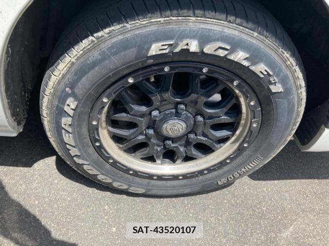 Toyota HIACE WAGON 2024-04 7723925-10