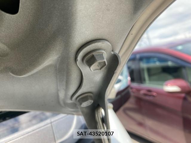 Toyota HIACE WAGON 2024-04 7723925-14