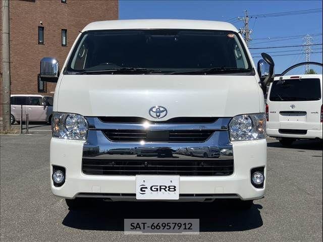 Toyota HIACE WAGON 2022-02 7723924-1