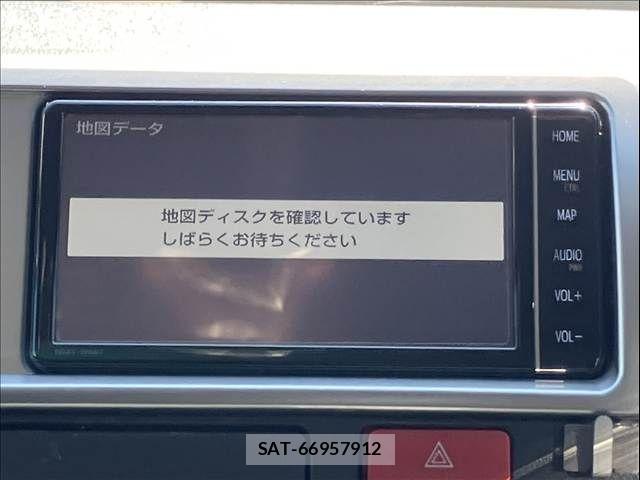Toyota HIACE WAGON 2022-02 7723924-4