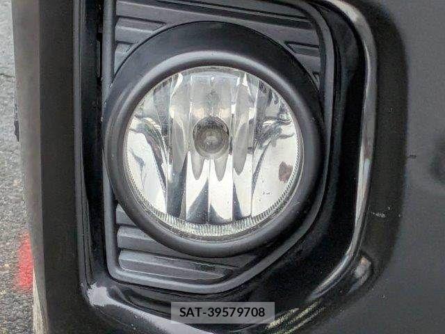 Toyota HIACE WAGON 2014-03 7723935-23