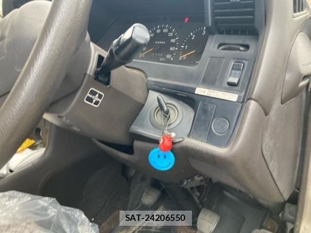 Toyota HIACE WAGON 1995-09 7723938-18