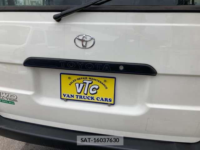 Toyota HIACE WAGON 2002-05 7785444-13