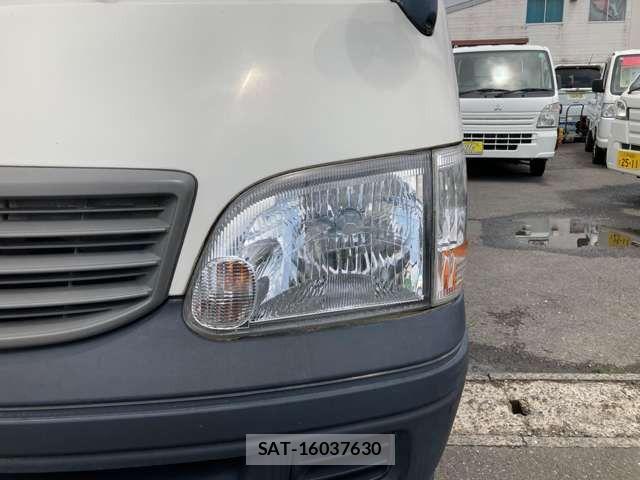 Toyota HIACE WAGON 2002-05 7785444-5