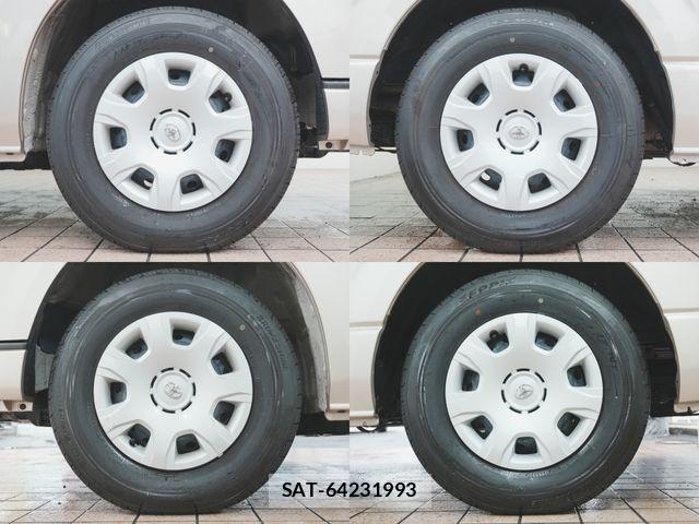 Toyota HIACE WAGON 2024-06 7785448-6