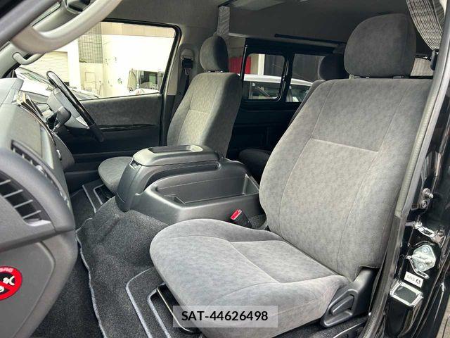 Toyota HIACE WAGON 2016-12 7876753-25