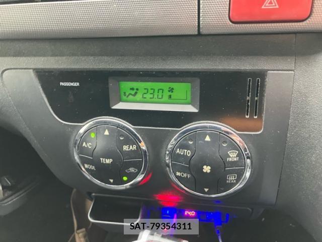 Toyota HIACE WAGON 2013-08 7876762-24
