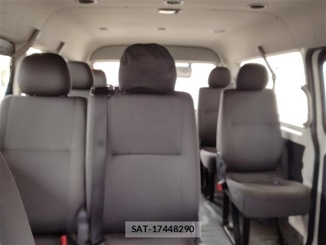 Toyota HIACE WAGON 2018-12 7902698-15