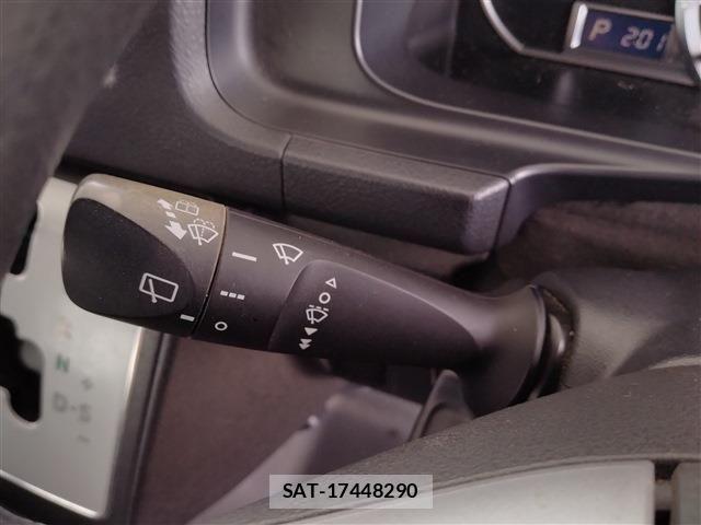 Toyota HIACE WAGON 2018-12 7902698-17