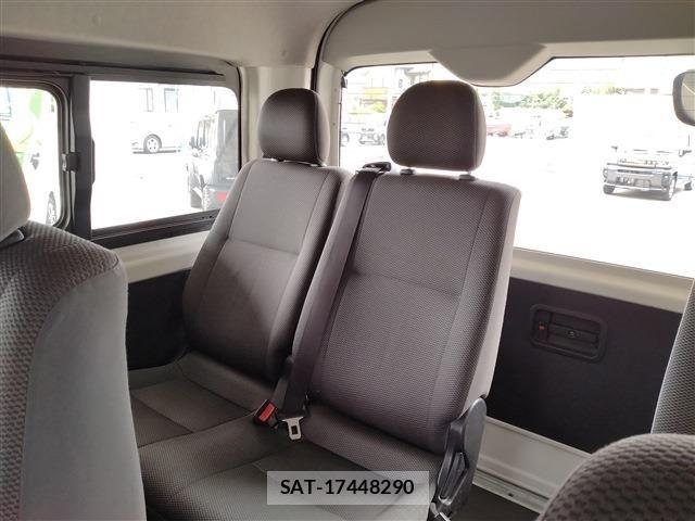 Toyota HIACE WAGON 2018-12 7902698-8