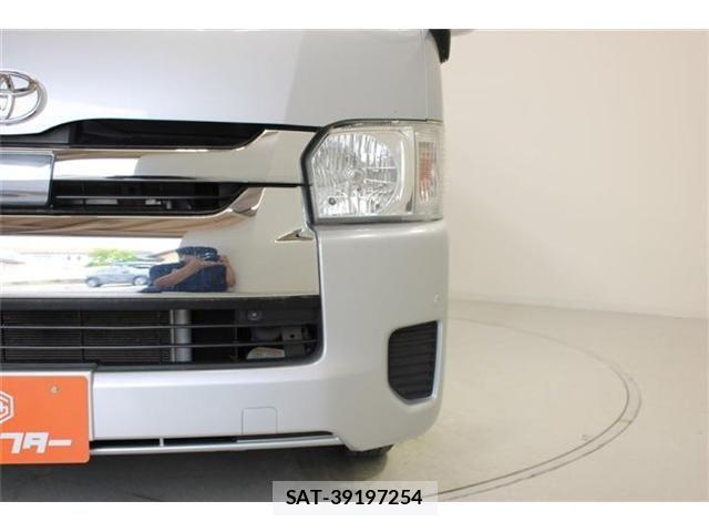 Toyota HIACE WAGON 2020-04 7961960-14