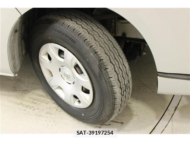 Toyota HIACE WAGON 2020-04 7961960-28