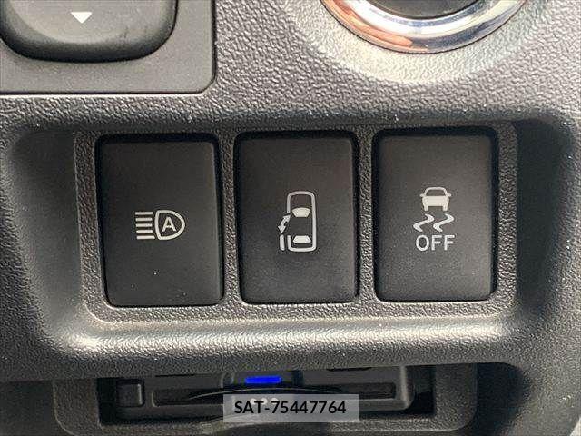 Toyota HIACE WAGON 2018-06 7961951-9