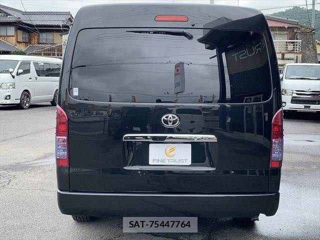 Toyota HIACE WAGON 2018-06 7961951-20