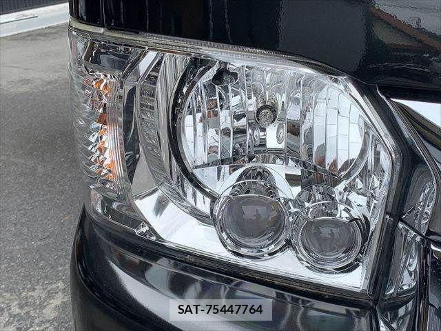 Toyota HIACE WAGON 2018-06 7961951-23