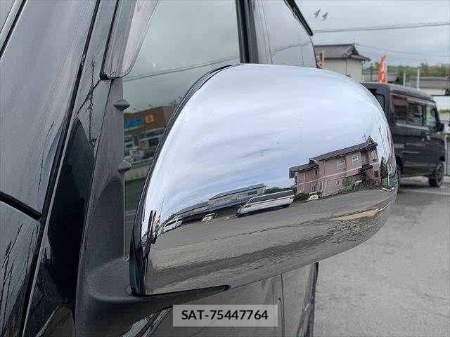 Toyota HIACE WAGON 2018-06 7961951-28
