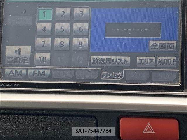 Toyota HIACE WAGON 2018-06 7961951-5