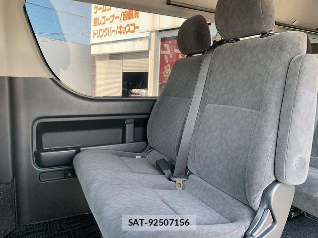 Toyota HIACE WAGON 2019-05 7961952-18