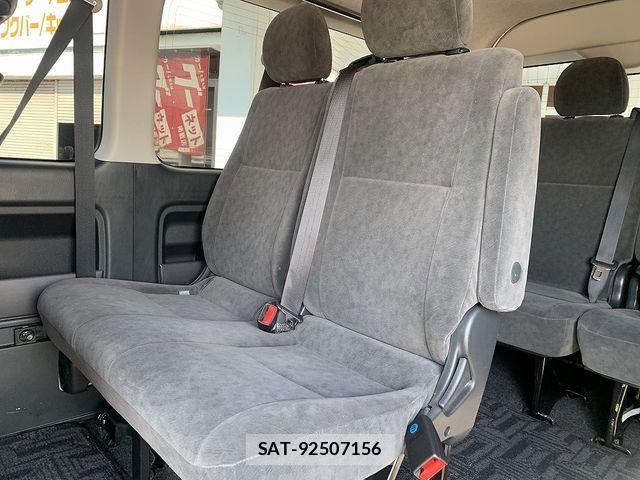 Toyota HIACE WAGON 2019-05 7961952-19
