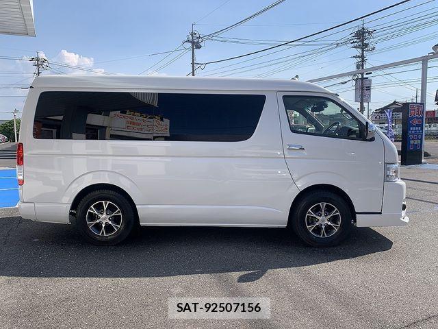 Toyota HIACE WAGON 2019-05 7961952-21