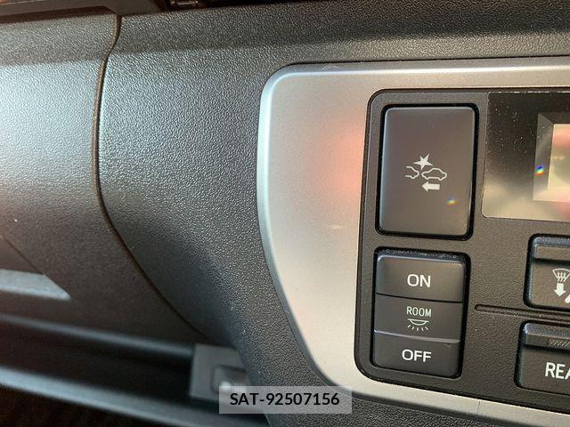 Toyota HIACE WAGON 2019-05 7961952-23