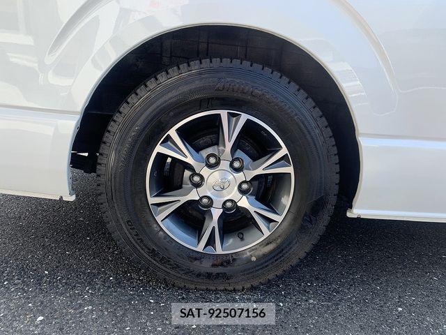 Toyota HIACE WAGON 2019-05 7961952-27